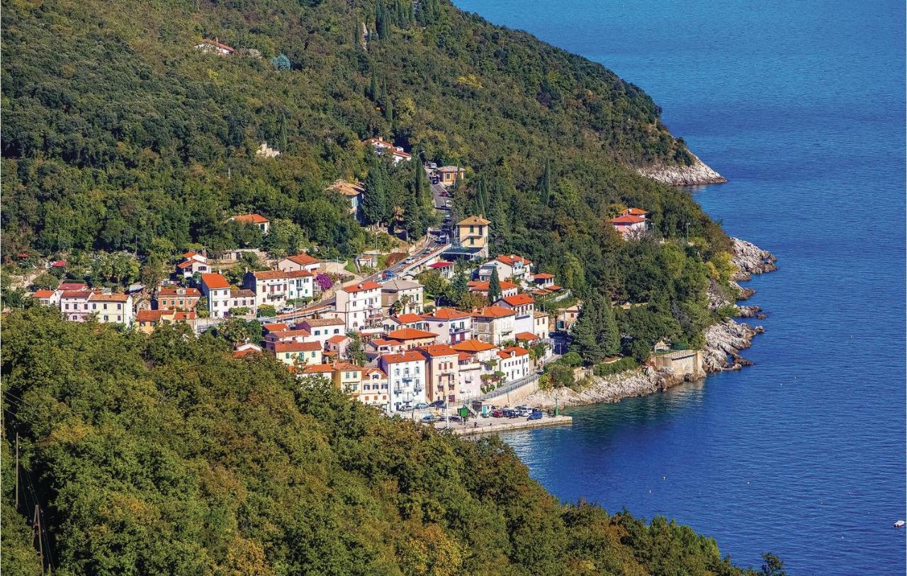 1 Bedroom Gorgeous Apartment In Mošćenička Draga Εξωτερικό φωτογραφία