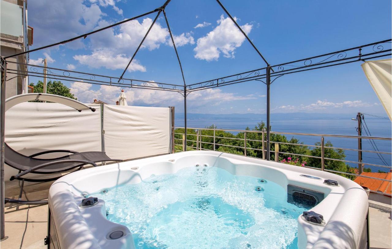 1 Bedroom Gorgeous Apartment In Mošćenička Draga Εξωτερικό φωτογραφία