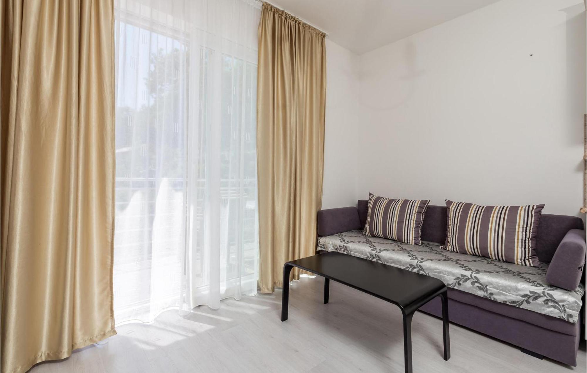 1 Bedroom Gorgeous Apartment In Mošćenička Draga Εξωτερικό φωτογραφία
